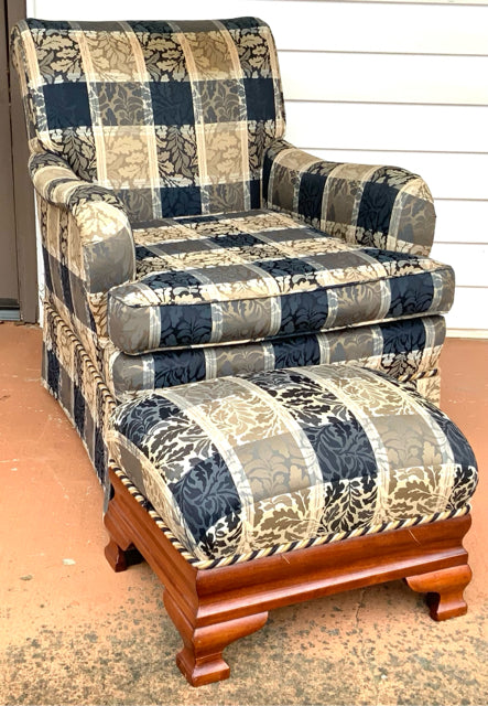 Upholstered Club Chair with Ottoman
