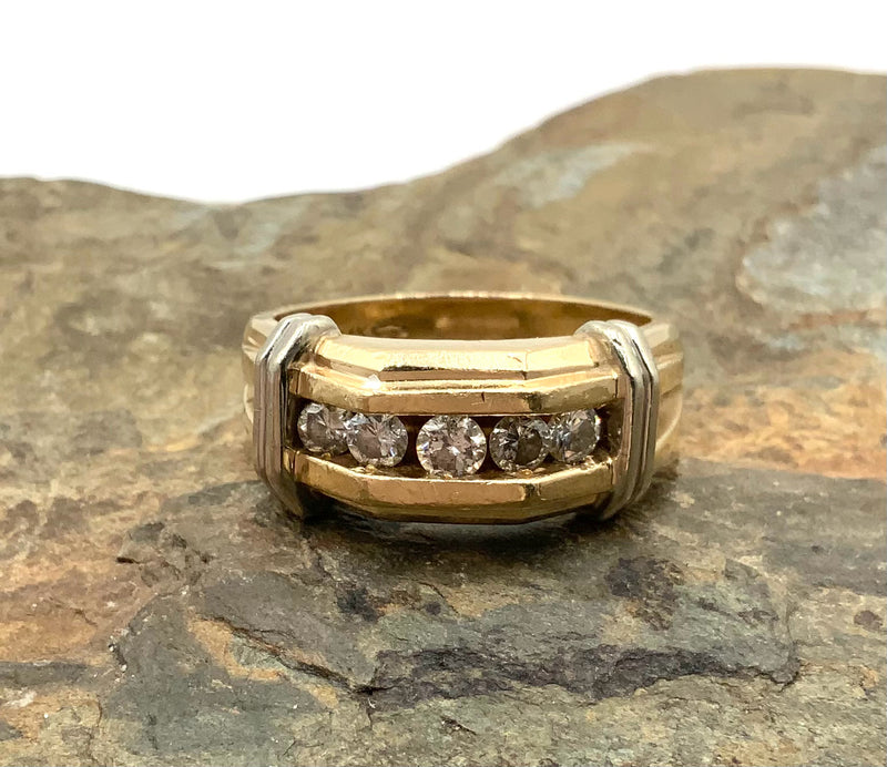 14kt Gold & Diamond Men's Ring