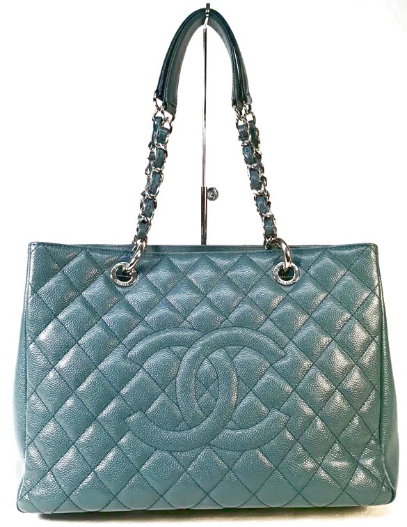 CHANEL Teal Quilted Caviar Leather Grand Shopping Chain Tote