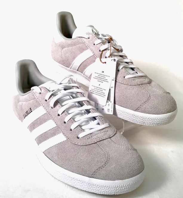 ADIDAS Grey Suede White Stripe Gazelle Sneakers 9.5