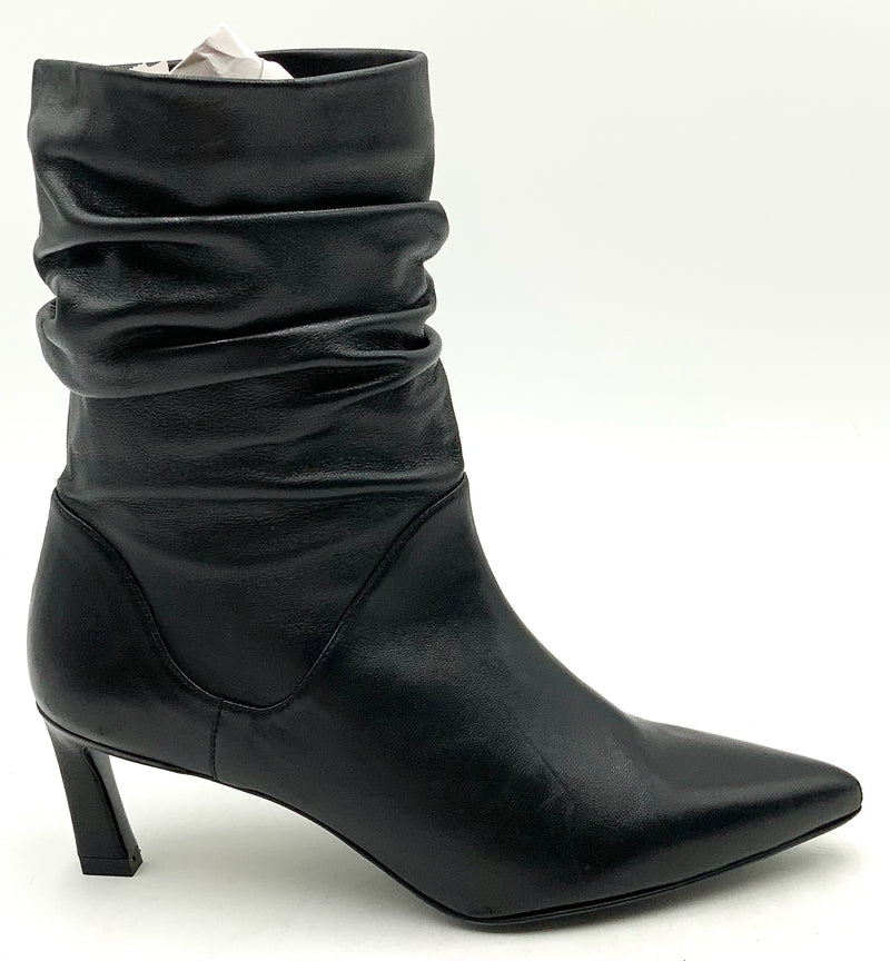STUART WEITZMAN Black Leather Ruched Ankle Pointed Boots 5