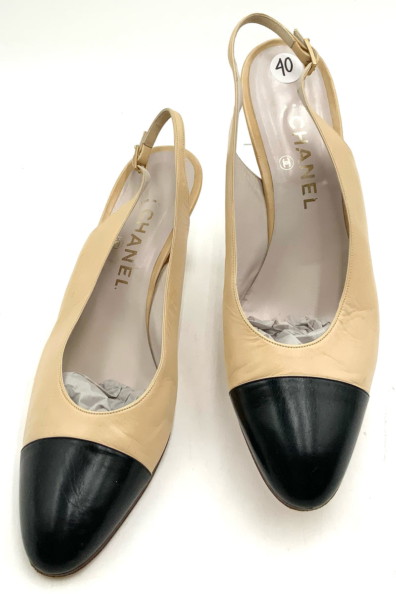 CHANEL Vintage Tan Black Leather Cap Toe Slingback Pumps 40