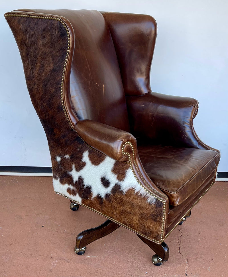 Hancock & Moore Hepworth Swivel Chair