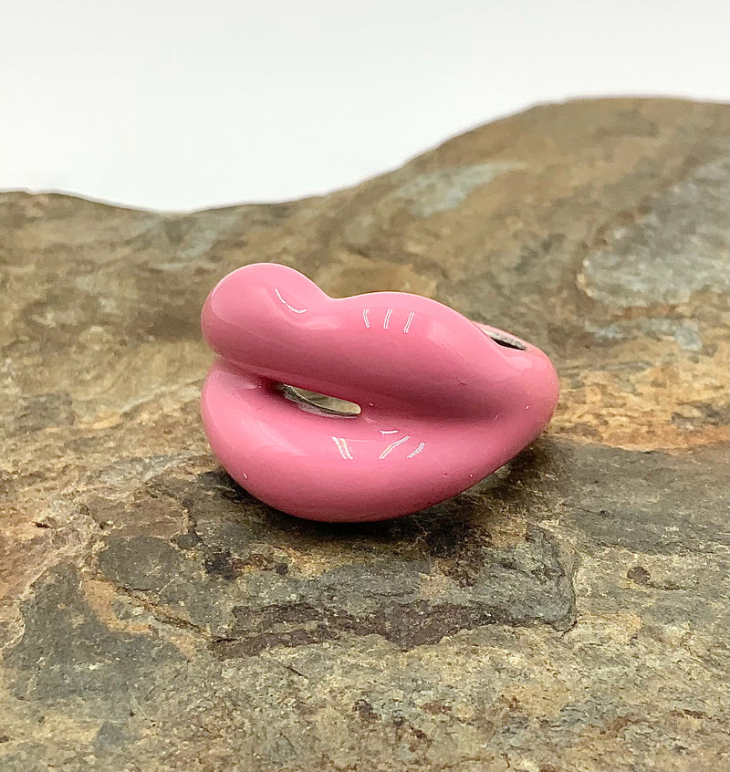 Solange Azagury-Partridge Sterling & Enameled Resin Hot Lips Ring