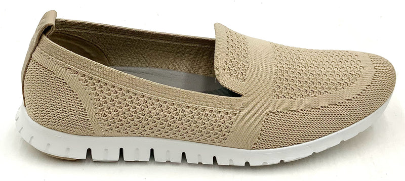 COLE HAAN Tan Zerogrand Stitchlite Slip-On Loafer 9