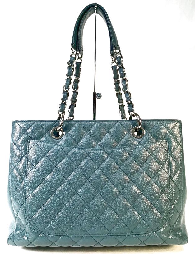 CHANEL Teal Quilted Caviar Leather Grand Shopping Chain Tote