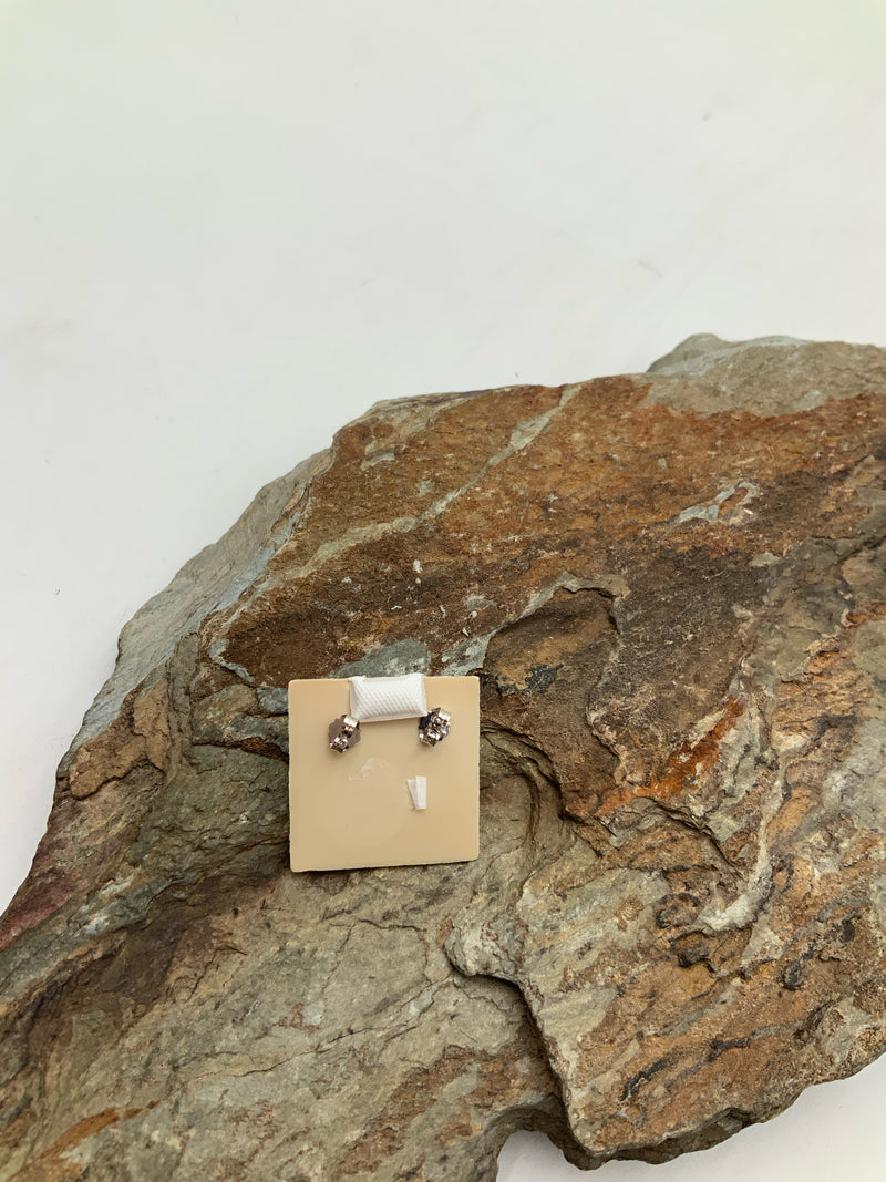 14kt Gold & Pyrope Garnet Stud Earrings