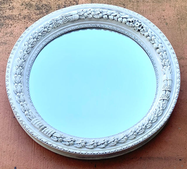 Round Mirror with Painted White Finish