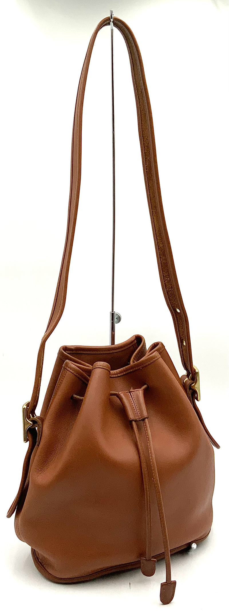 COACH Vintage Luggage Tan Leather Bucket Bag