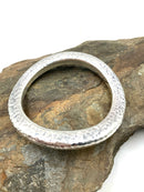 SIMON SEBBAG Sterling Hollow Hammered Bangle Bracelet