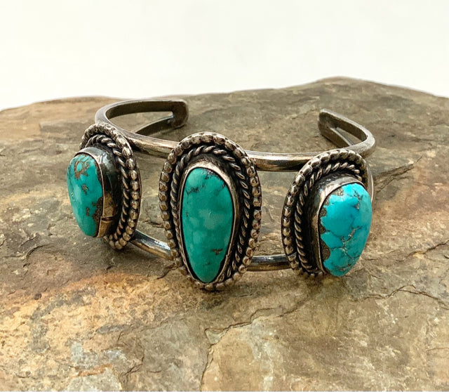 Southwest Style Sterling & Turquoise Cuff