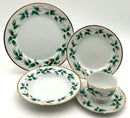 Mikasa Christmas Holly Dinnerware for 8