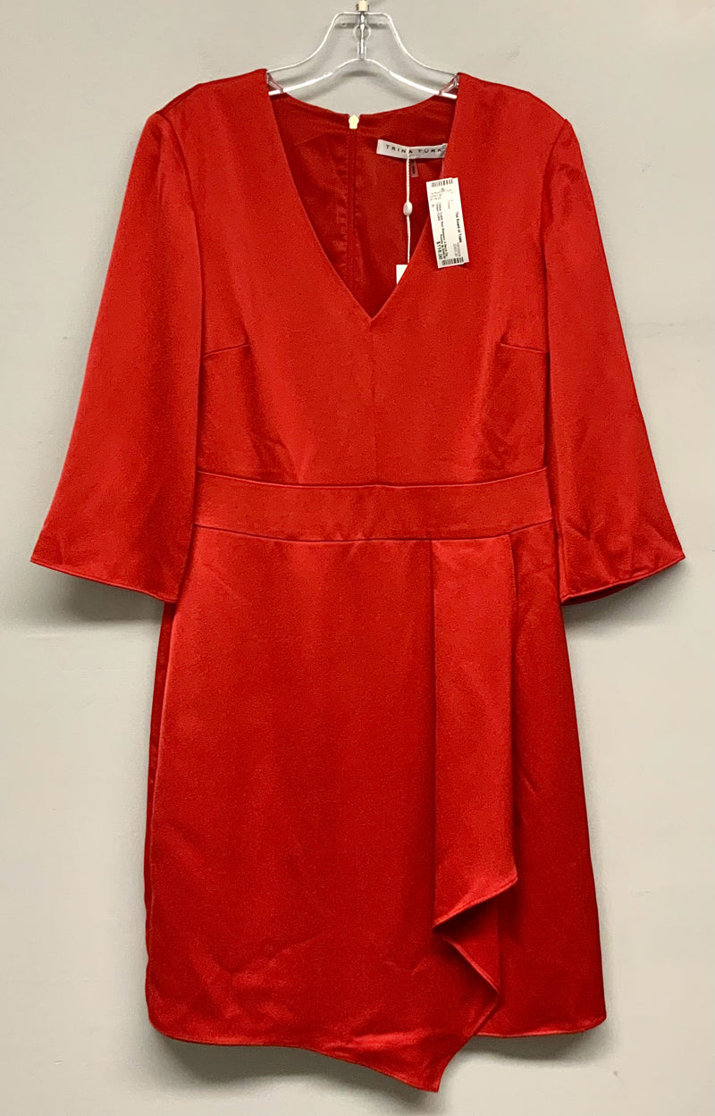 TRINA TURK Red Shimmer V-Neck Zip Back 3/4 Sleeve Dress