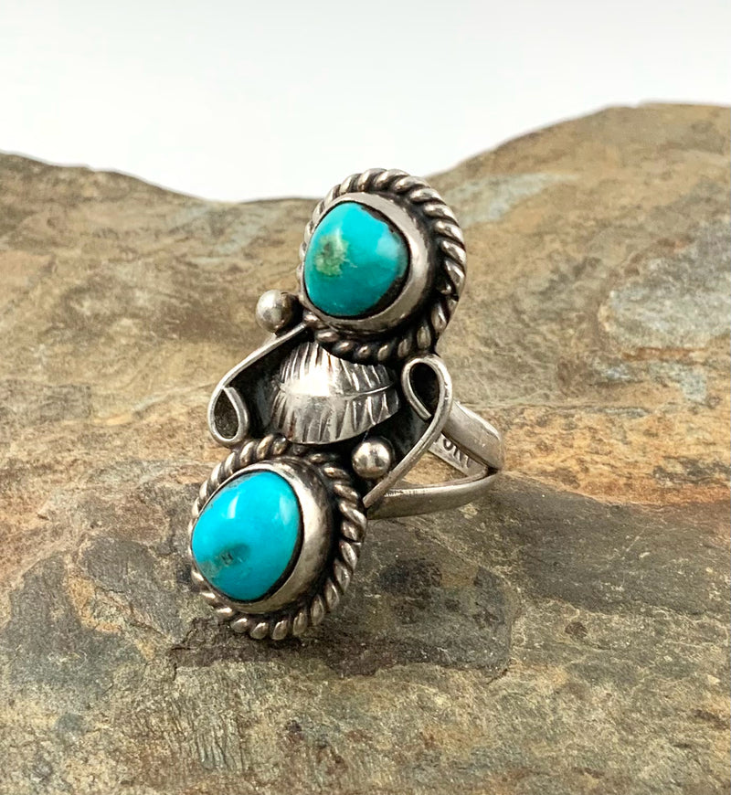 NAVAJO ANGELA LEE Sterling & Turquoise Ring