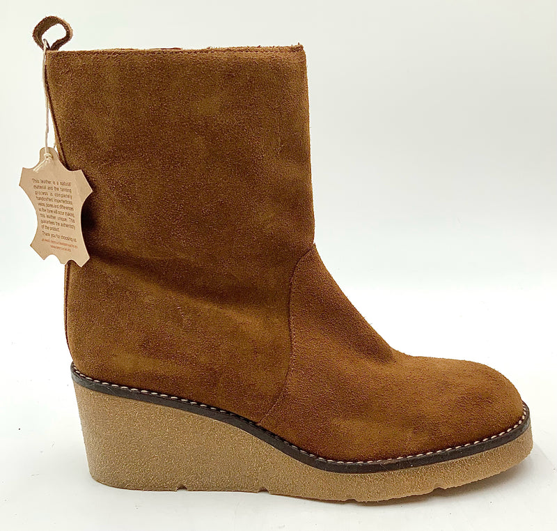 BERTUCHI Chestnut Suede Wedge Ankle Boots 9