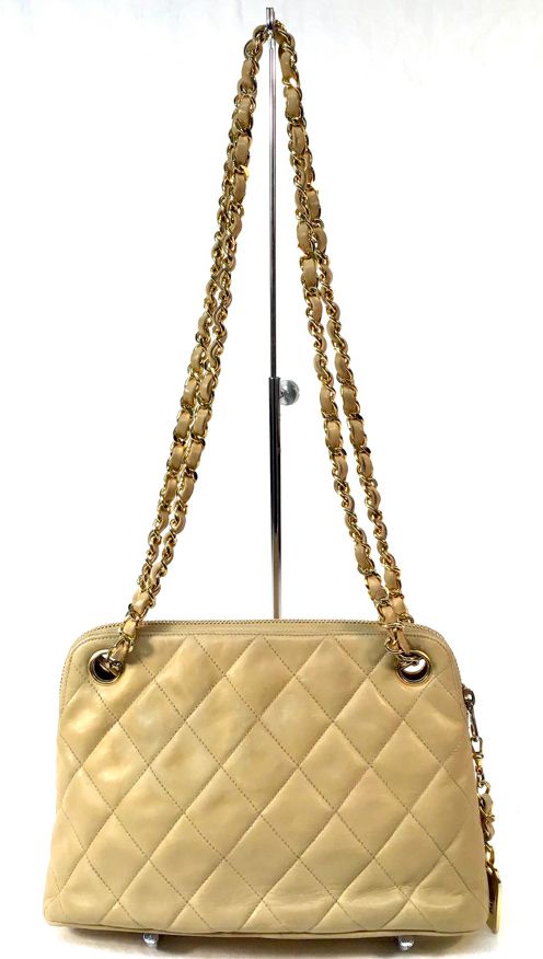 CHANEL Vintage Sand Quilted Leather Chain Strap Bag