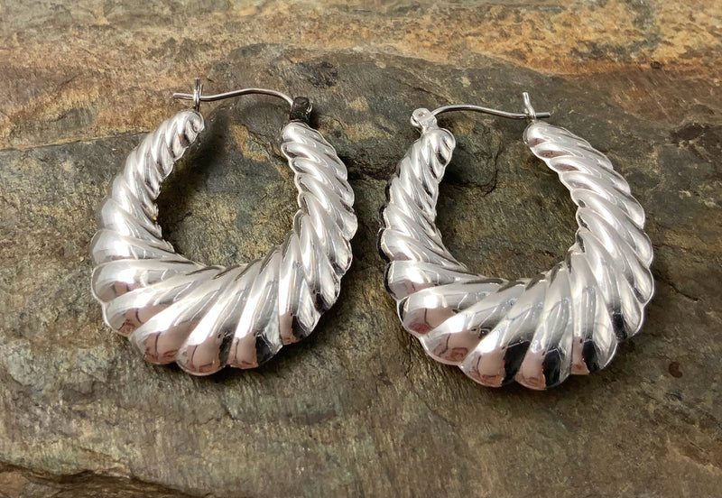 14kt White Gold Earrings