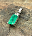 18kt Gold, Diamond & Emerald Pendant
