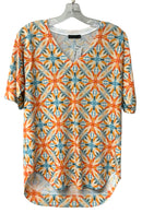 NALLY & MILLIE Orange/Aqua/Peach Geo Pattern V-Neck S/S Top