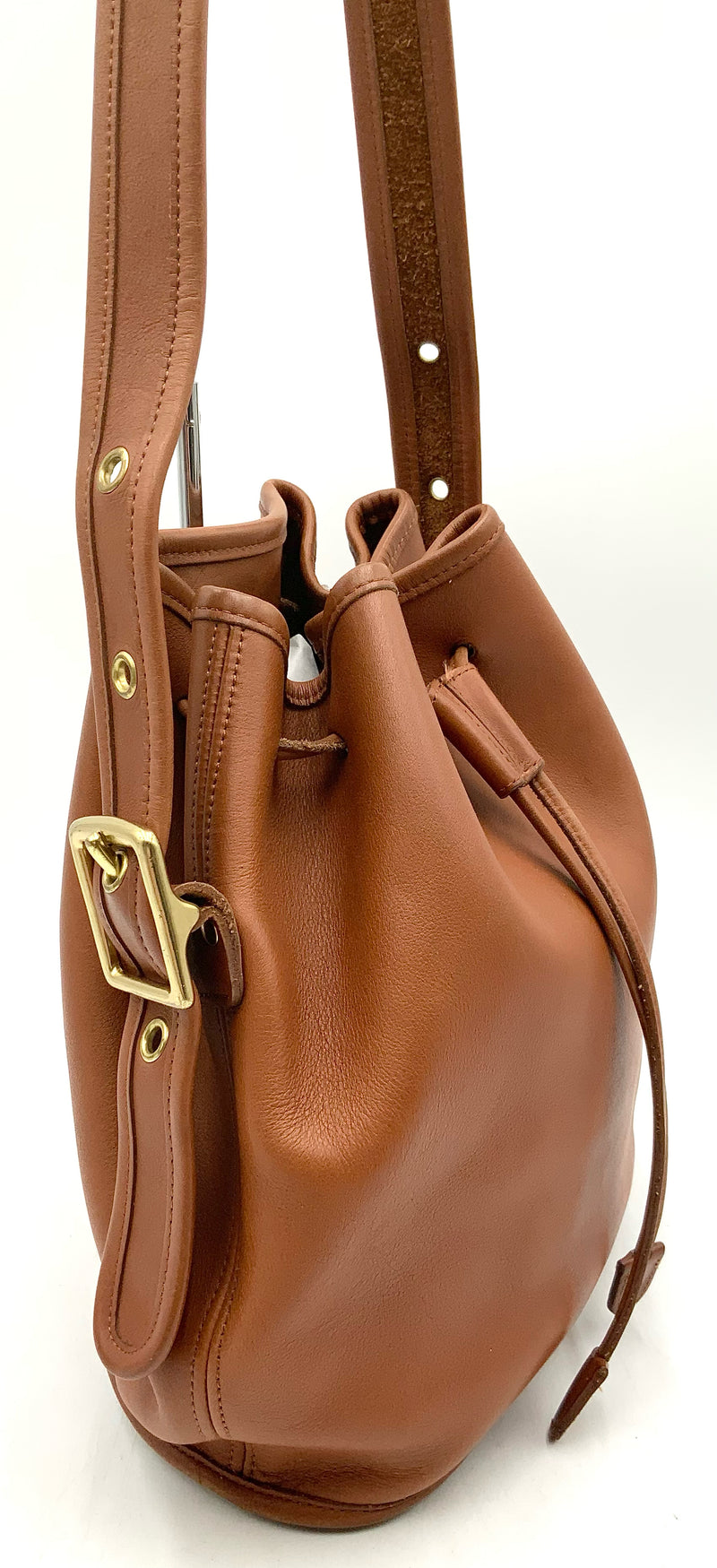 COACH Vintage Luggage Tan Leather Bucket Bag