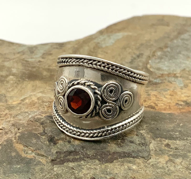 Sterling & Garnet Ring