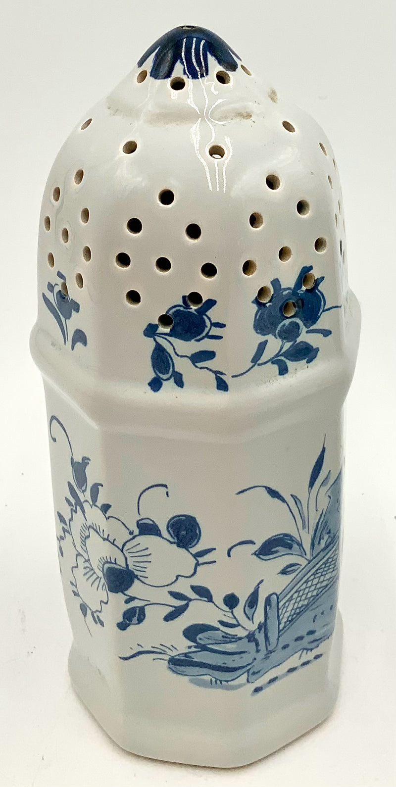 Delft Blue & White Muffineer