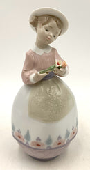 Lladro Porcelain Treasures of the Heart Lidded Box