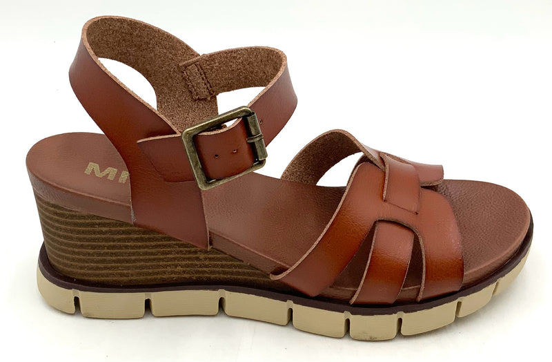 MIA Brown Faux Leather Lorna Wedge Sandals 7.5