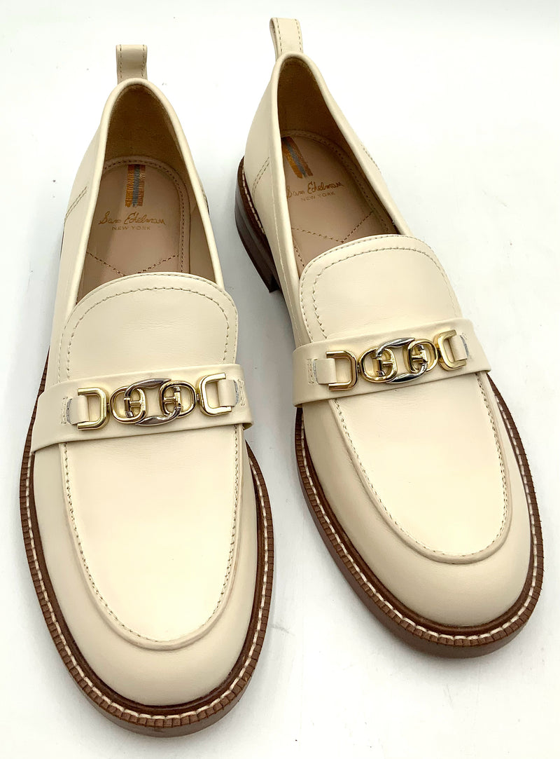 SAM EDELMAN Cream Lea "Christy" Loafers 10