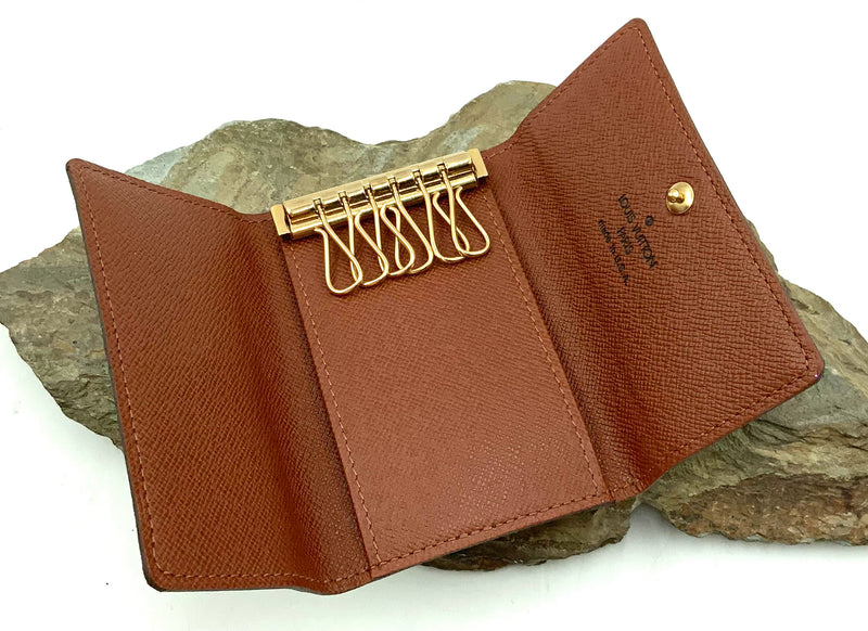 LOUIS VUITTON Monogram Canvas Key Case