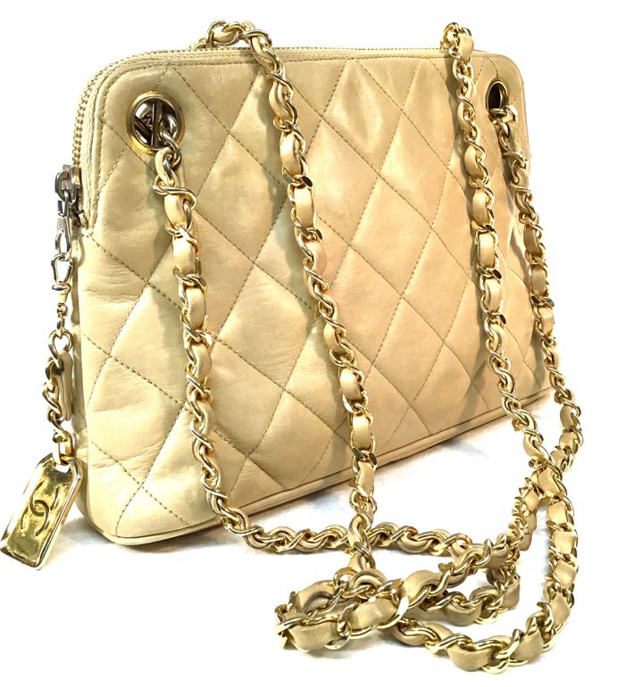 CHANEL Vintage Sand Quilted Leather Chain Strap Bag