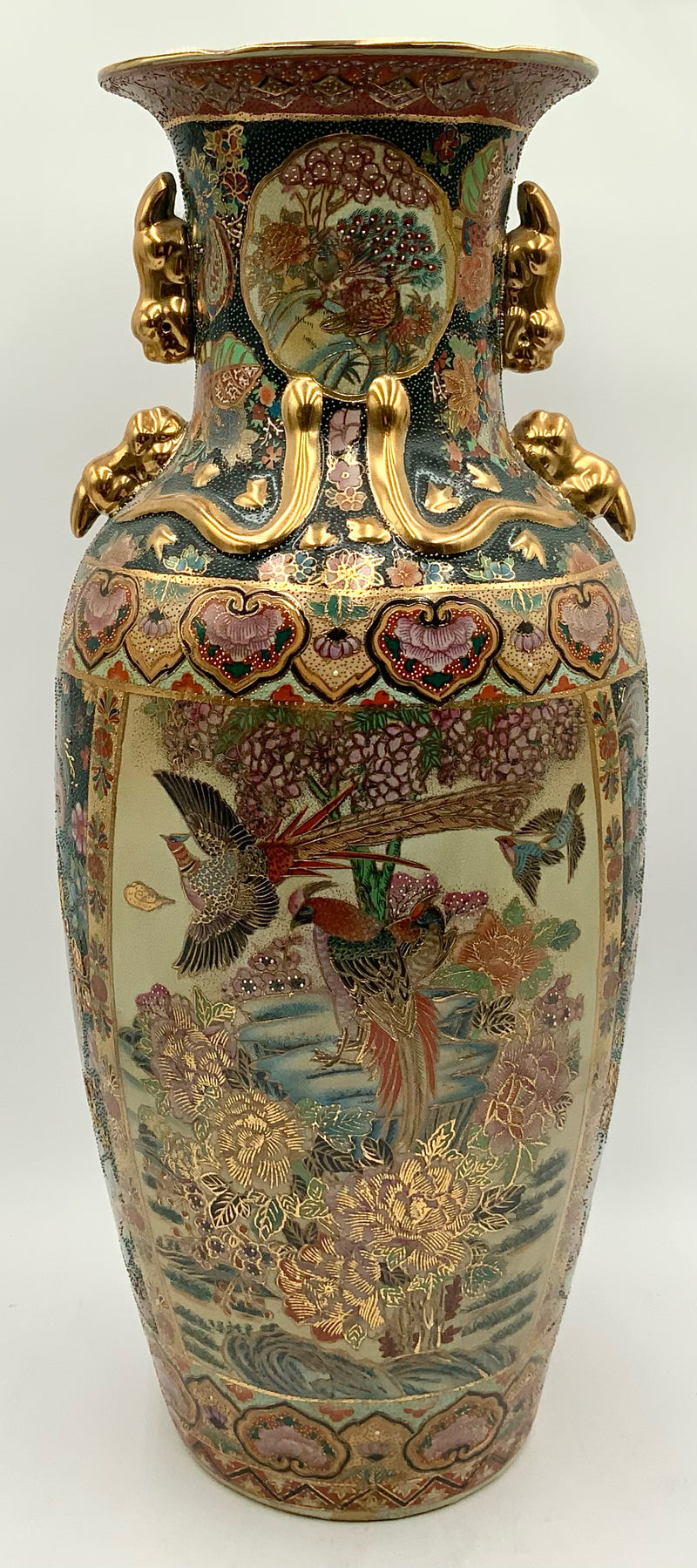 Vintage Chinese Palace Vase