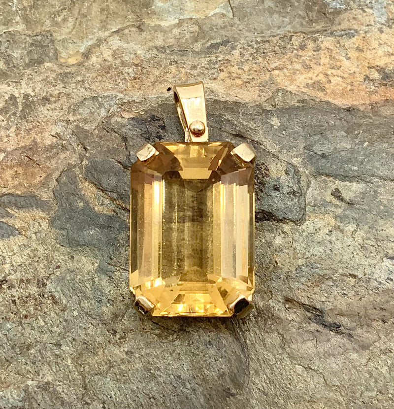 14kt Gold & Citrine Pendant