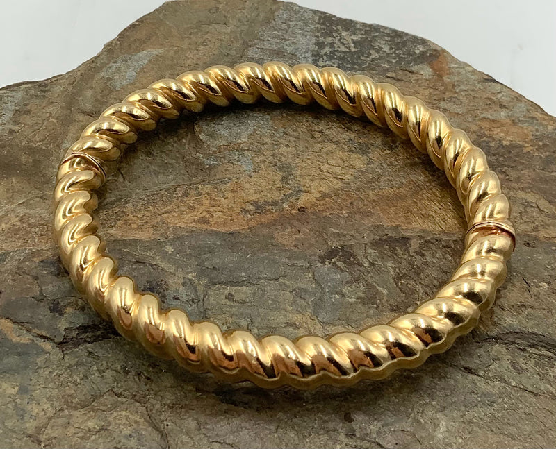 14kt Gold Twisted Pattern Hinged Bracelet