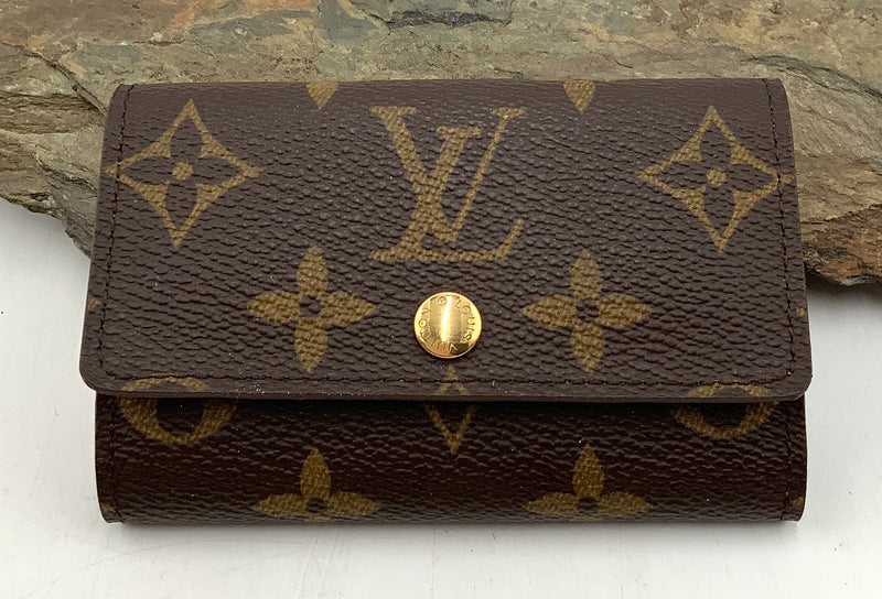 LOUIS VUITTON Monogram Canvas Key Case
