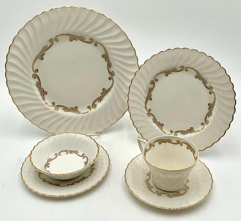 Syracuse Baroque China Assorted Lot