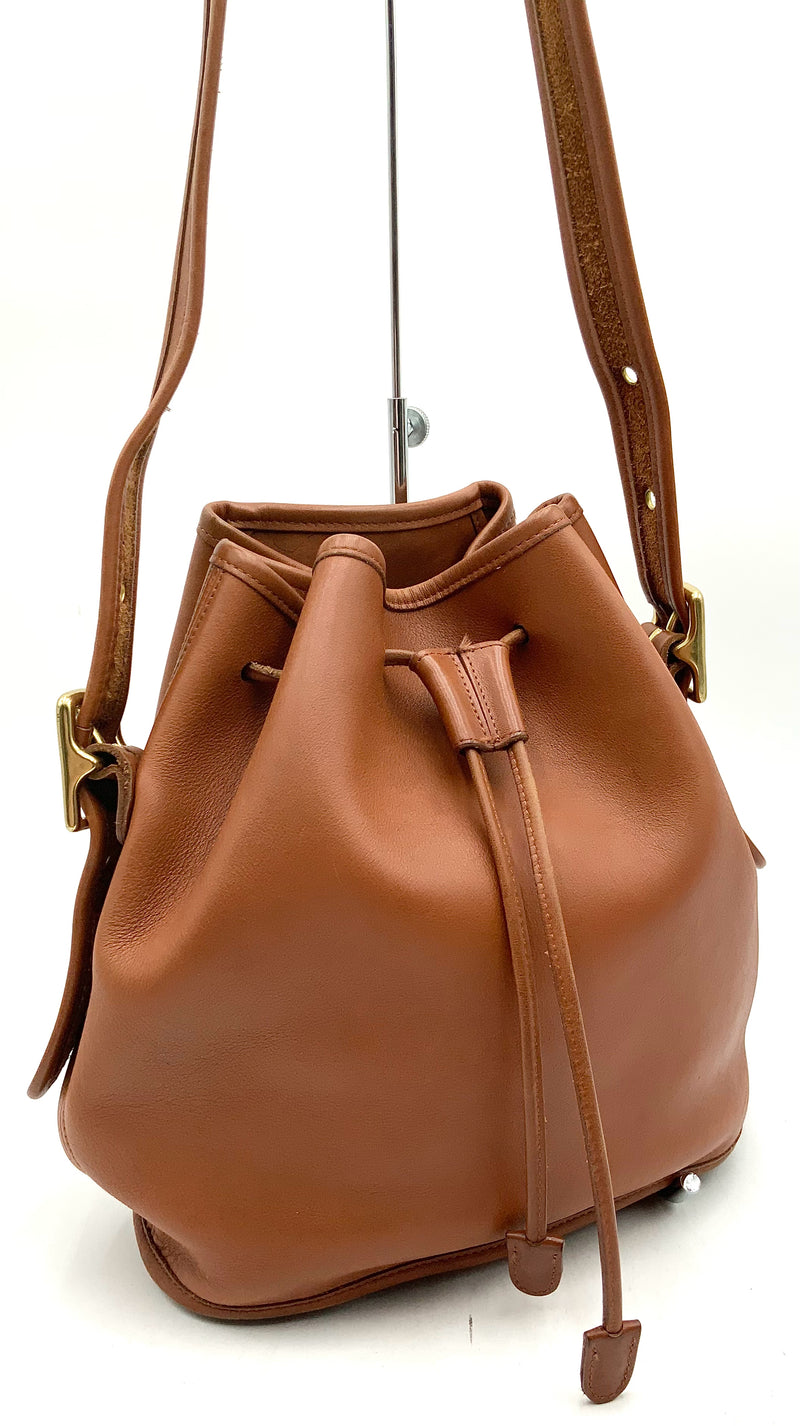 COACH Vintage Luggage Tan Leather Bucket Bag