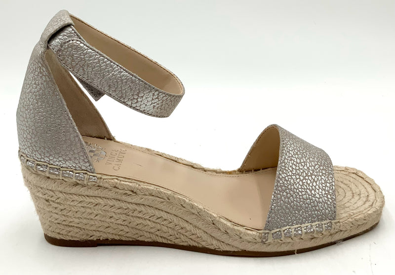 VINCE CAMUTO Silver Leather Jesla Espadrille Wedge Sandals 9.5