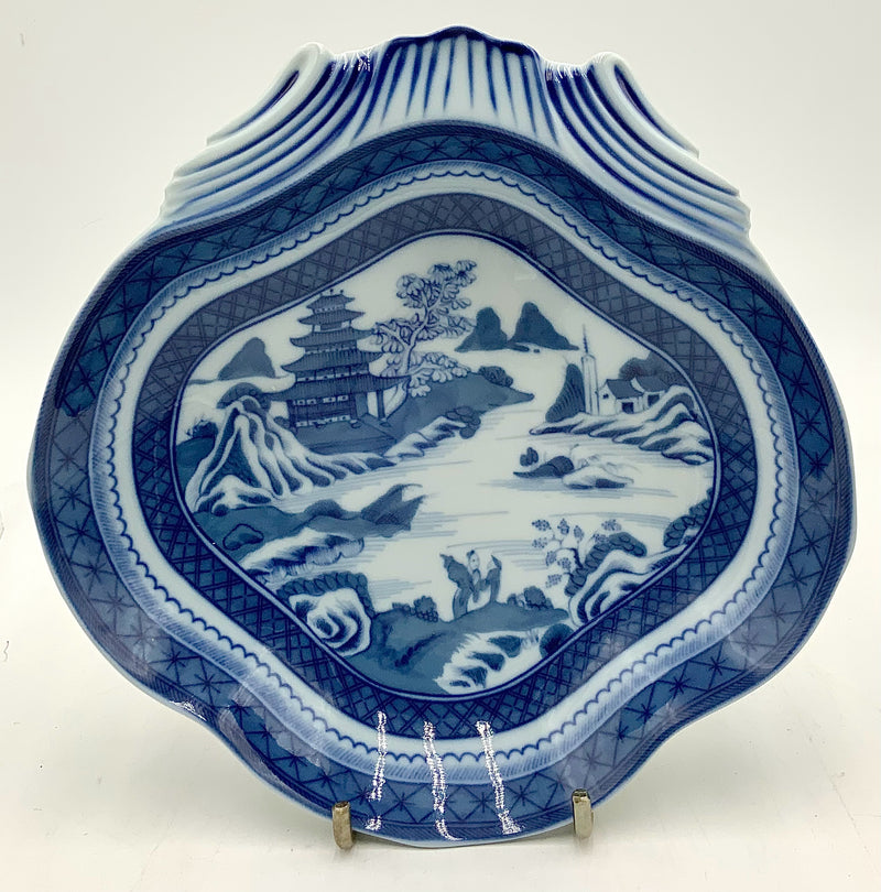 Mottahedeh Blue Canton Shell Bowl