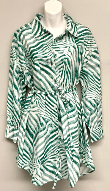 ENA PELLY Green/White Zebra Print L/S B/D Dress