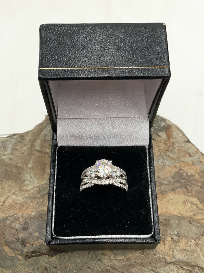 14kt Gold & Diamond Ring