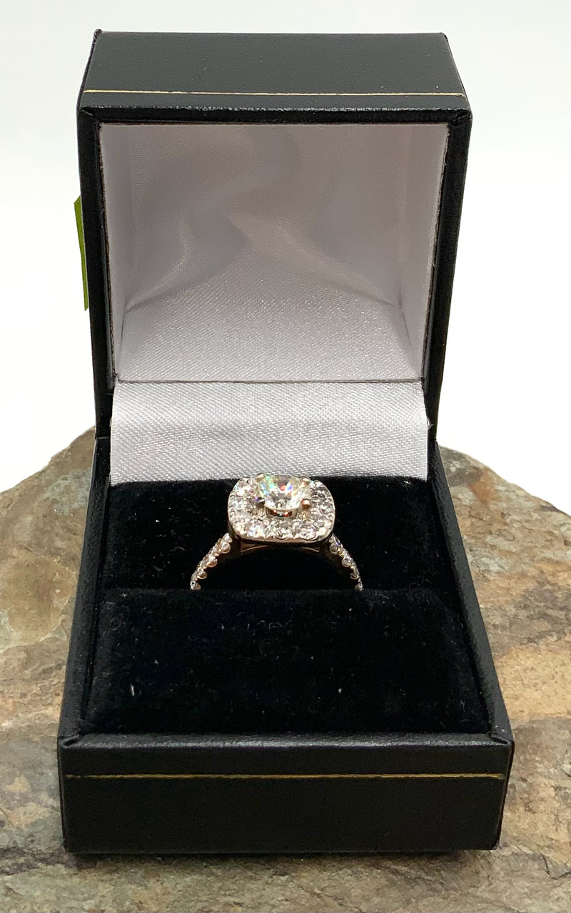 14kt Gold & Diamond Ring