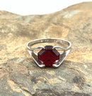 10kt Gold & Garnet Ring