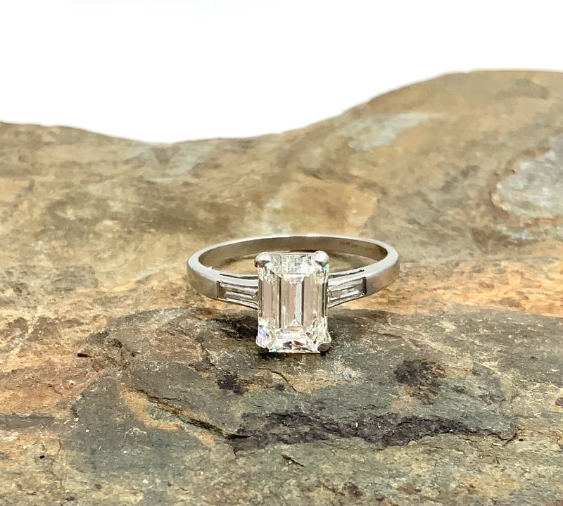 Platinum & Diamond Ring