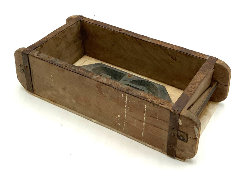 Antique Brick Mold