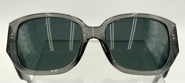 TORY BURCH Grey Transparent Logo Sunglasses w/ Case