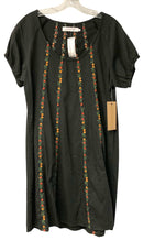 BILLY T Black w/Multi Floral Embroid Scoop Neck S/S Dress
