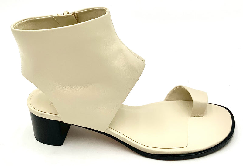 VINCE Moonlight Beige Leather Toe Ring Heels 8