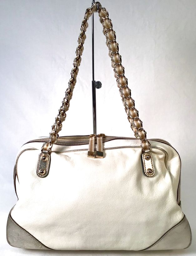 GUCCI White Leather Gold Trim Ribbon Chain Capri Bowler Bag