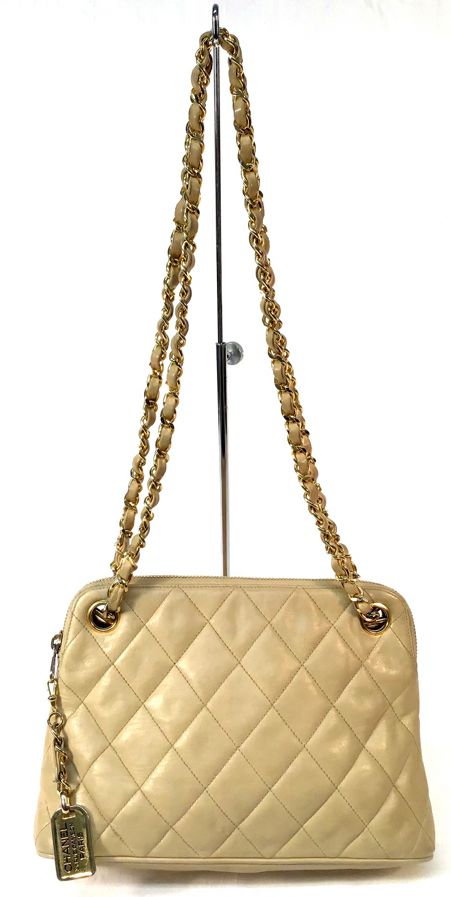 CHANEL Vintage Sand Quilted Leather Chain Strap Bag